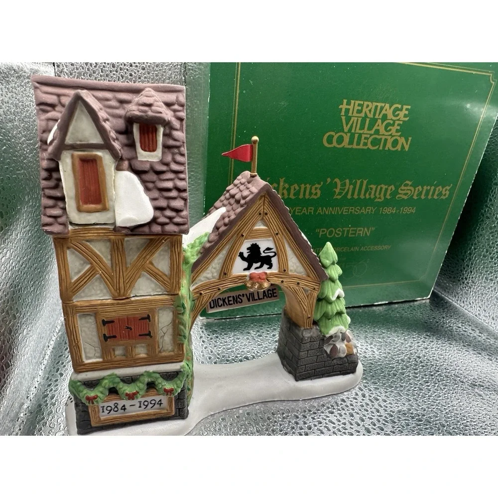 Dickens Christmas Village 1984 Dept 56 Scottie Christmas Tree Snow